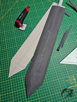 Schwertbau Workshop gebaut aus EVA-Foam